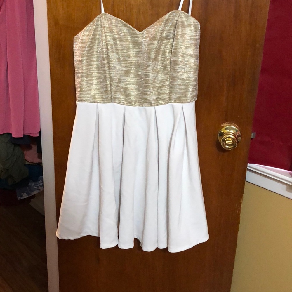 Strapless mini white and gold dress